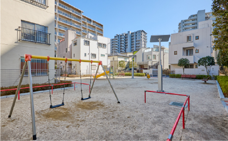 幸町第2公園(徒歩2分/約150m)