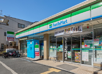 ファミリーマート 川口市役所前店（徒歩3分／約240m）